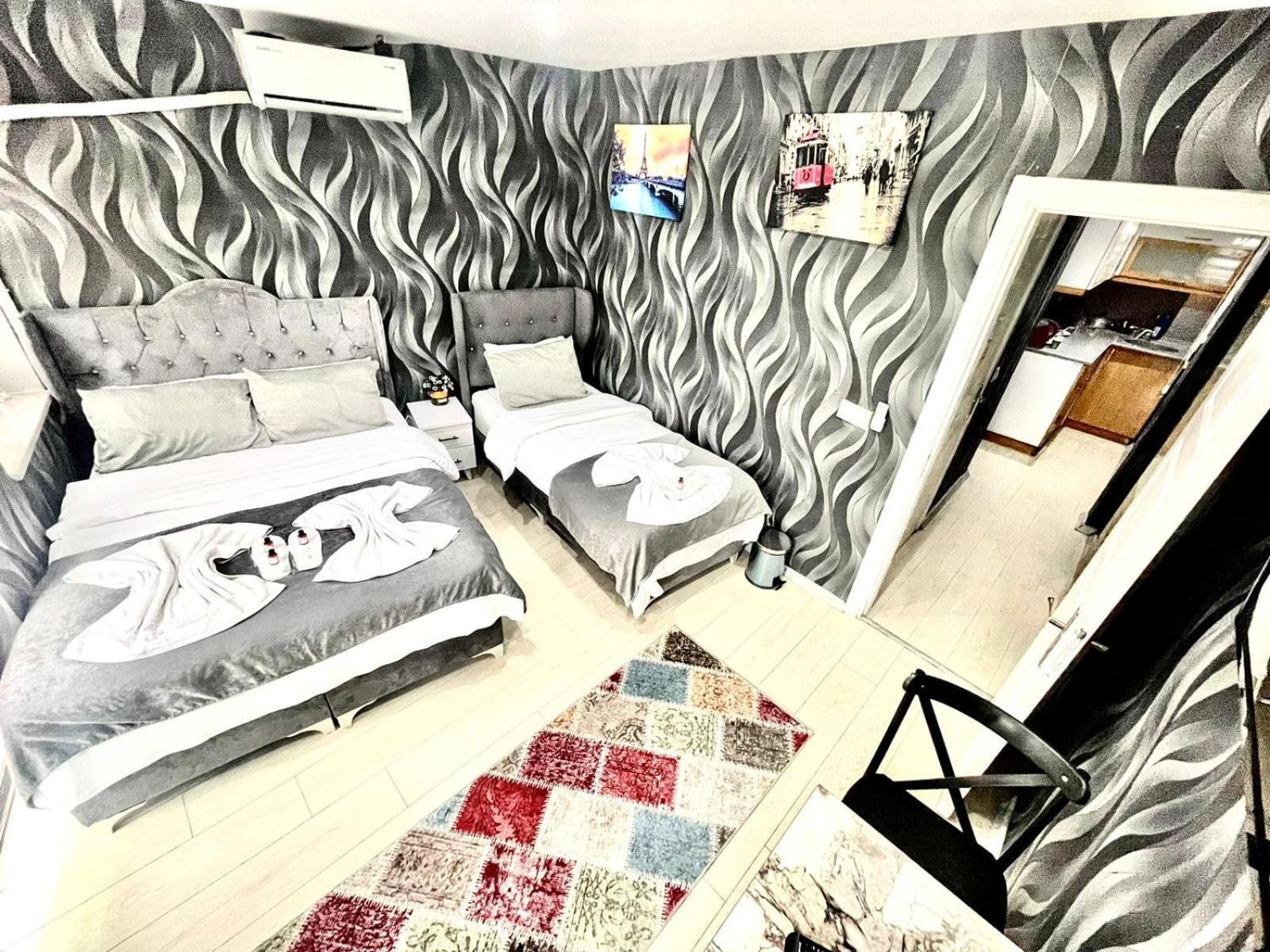 Taksim Central House Hotel อิสตันบูล ภายนอก รูปภาพ